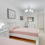 Marvelous - La Caleta Villa