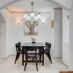 Marvelous - La Caleta Villa *