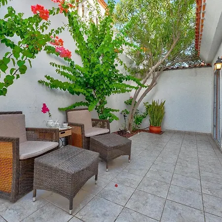 Marvelous - La Caleta *