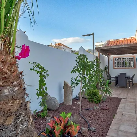 Willa Marvelous - La Caleta